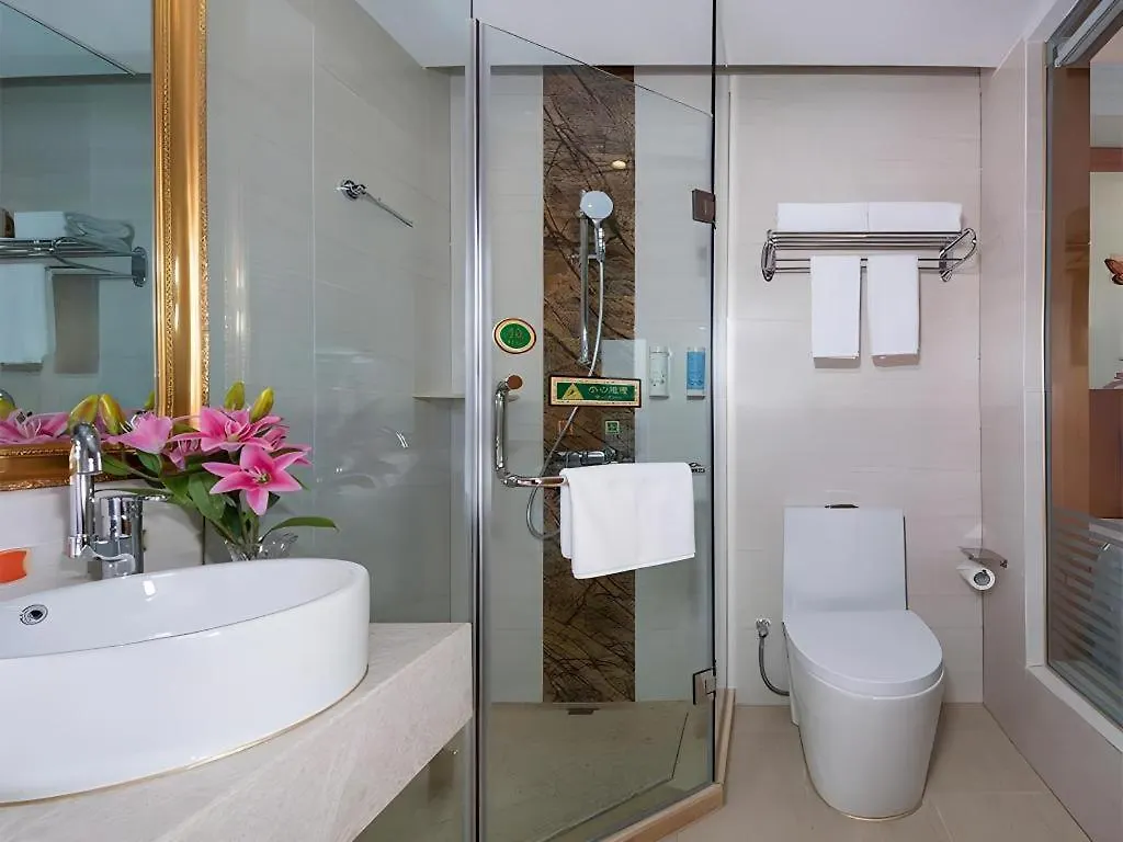 Vienna Hotel Zhengzhou Only Henan Movie Town